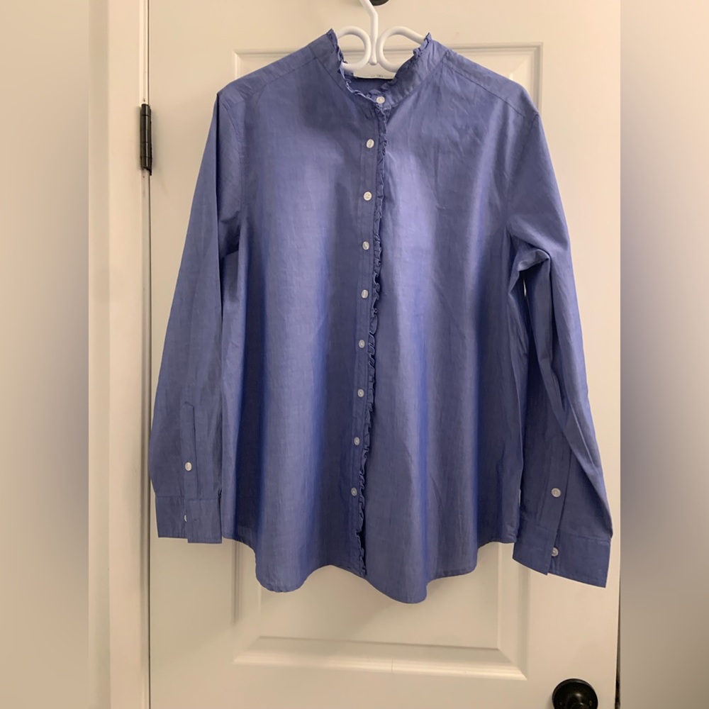 Classic Blue Button Down Shirt with Soft Fabric